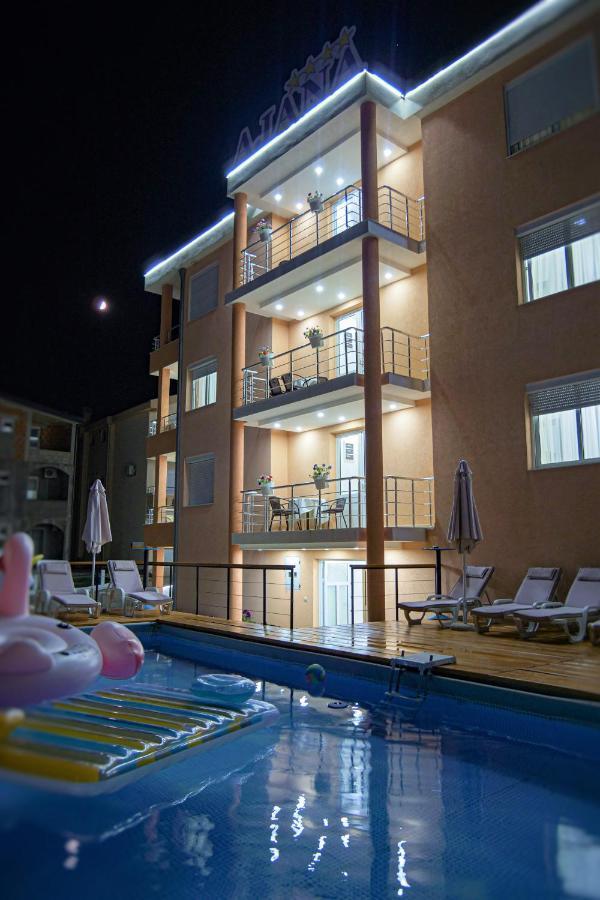 Hotel Ajana Ulcinj Extérieur photo